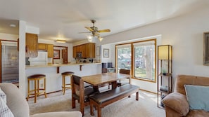 TV, fireplace, DVD player, offices