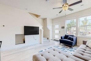 Télévision, espaces bureaux