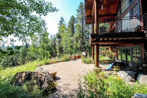 Property grounds - McCall Mountain Lodge | Hot Tub, Ping Pong & Deck (McCall)