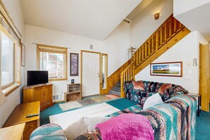 TV, DVD player, offices