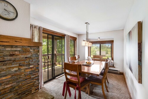 McCall Condo | Walk to Lake, Parks & Shops