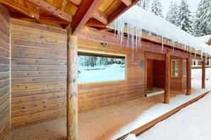 Property grounds - Downtown McCall Home | Yard, Fire Pit, Near Lake (McCall)