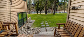 Riverfront Retreat McCall, Walk to Payette Lake