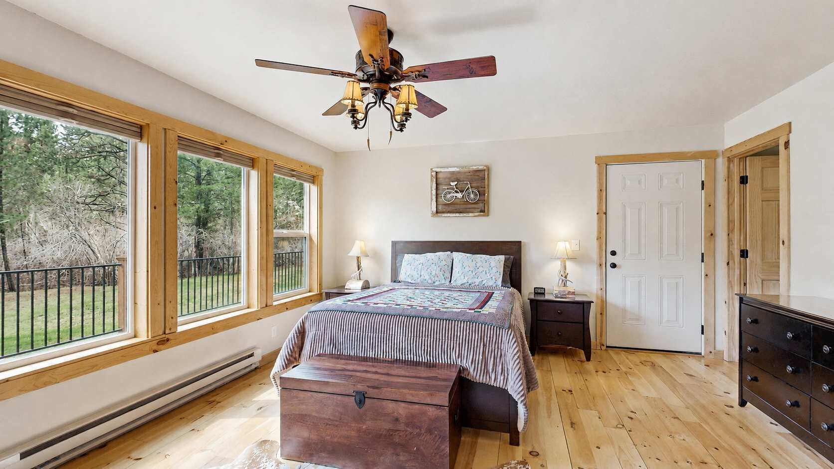 3 bedrooms, WiFi, bed sheets