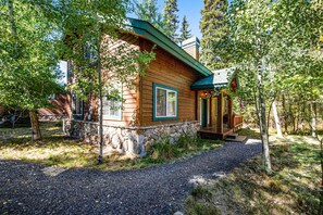 Exterior - Cozy 3BR McCall Cabin | Pool, Hot Tub Access (McCall)