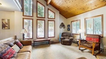 TV, fireplace, DVD player, offices