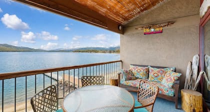 McCall Condo, Lakefront, Beach Access, Pool