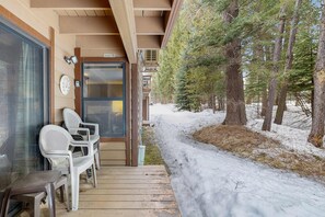 Terrace/patio - Golf Course Condo | Pools, Hot Tub & Fitness (McCall)