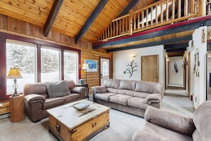 TV, DVD player, stereo, offices