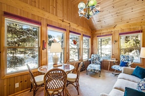 TV, offices - McCall Retreat with Sunroom (McCall)