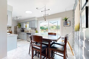 Dining - Family Friendly Boise Home Patio & Yard (Boise)