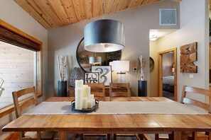 Dining - McCall Luxury Retreat | Gas Firepit, Private Lot (McCall)