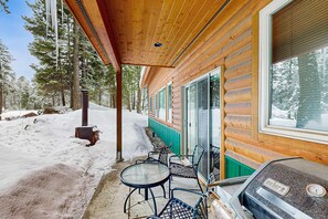 Terrace/patio - Rustic-Modern Cabin with Hot Tub Access (McCall)