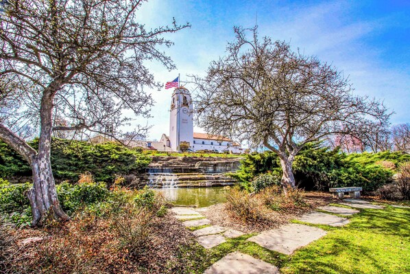 Luokittelematon kuva, 1 kautta 22, painike