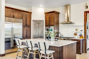 Fridge, microwave, oven, stovetop - Luxury McCall Retreat | Hot Tub & Game Room (McCall)