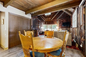 Dining - Rustic Cabin with Wrap-Around Deck Near Lake (McCall)