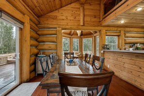 Dining - Log Cabin Retreat | Hot Tub, Fire Pit & Near Lake (McCall)
