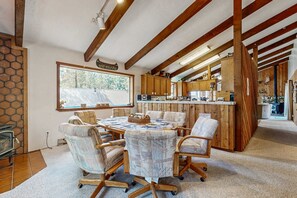 Dining - 3-Story McCall Retreat Walk to Lake & Town (McCall)