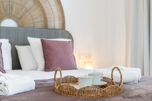 Apartment | Interior detail - Stylish Lagoon Apartment Retreat (Casares)