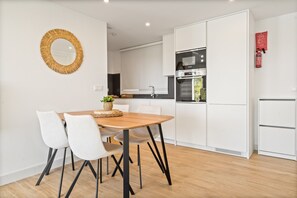 Apartment | Private kitchen - Stylish Lagoon Apartment Retreat (Casares)