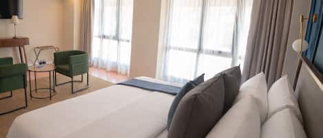 Deluxe Double Room, City View