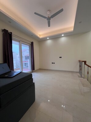 Immagine non classificata, 5 di 21, pulsante