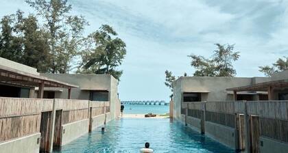 Weizhou Island Coral Reef Hotel