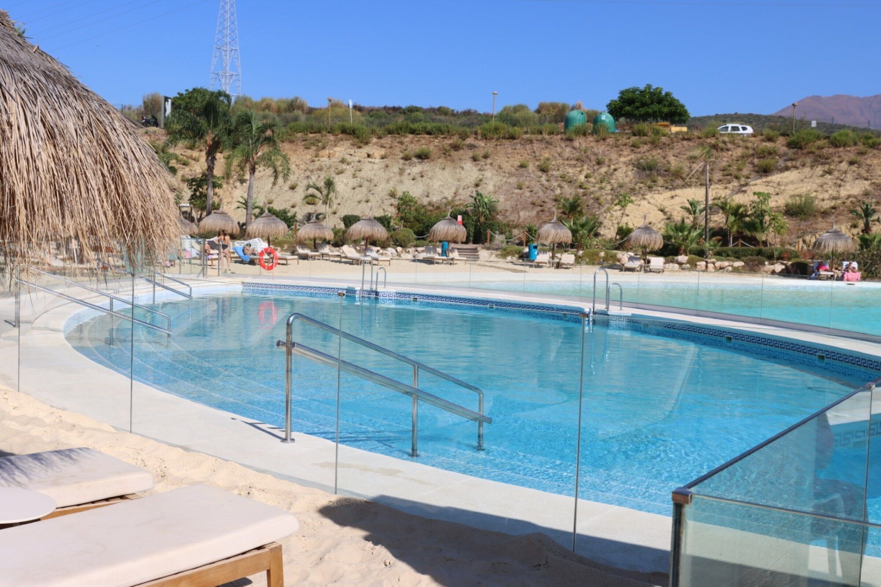 Apartamento | Piscina | Una piscina al aire libre