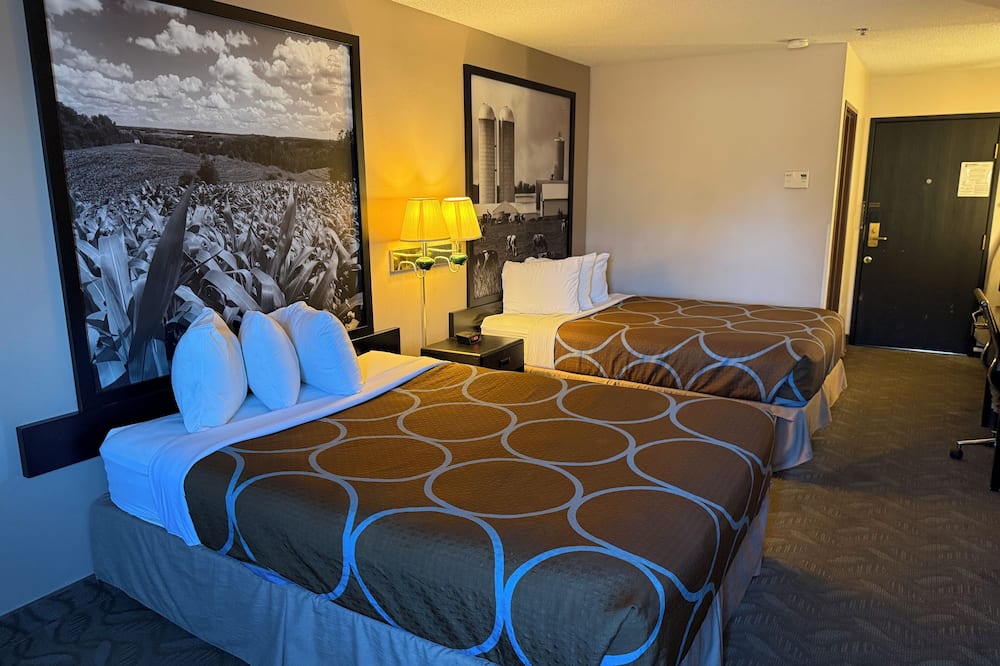Dodgeville inn and suites