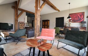 House | Living room