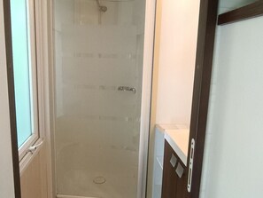 Bathroom - Cozy mobile home - 6 guests (Mauléon-Licharre)