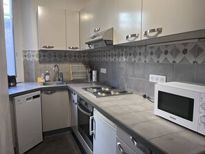 Microwave, oven, coffee/tea maker - Charming apartment near thermal baths - 4 guests (Cauterets)