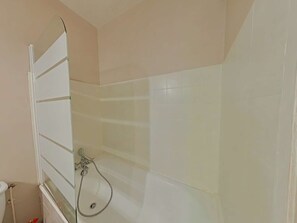 Hair dryer - Practical apartment, shuttle 100m - 4 guests (Le Grand-Bornand)