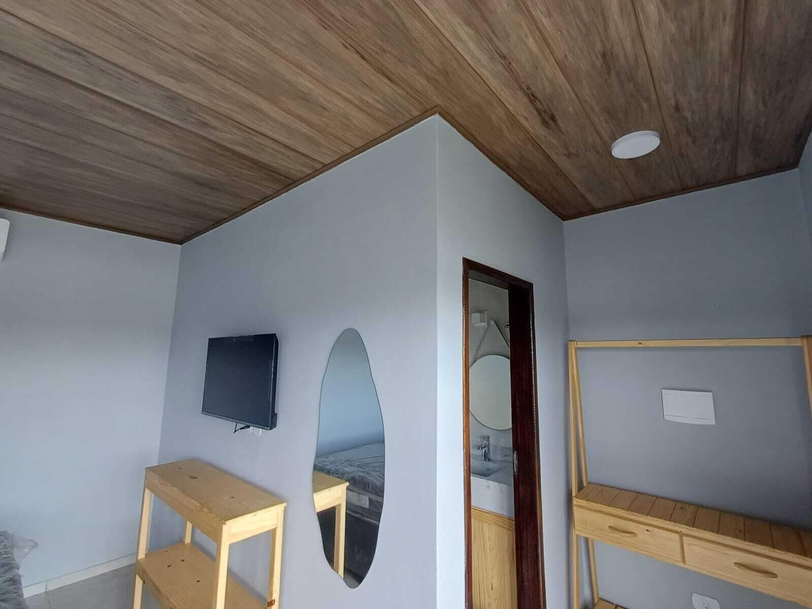 スタンダード トリプルルーム ガーデンビュー | ノートパソコン用作業スペース、WiFi (無料)