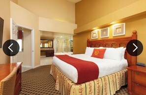 Unclassified image, 2 of 22, button - 2- Bedroom Deluxe Villa with Loft. (Kissimmee)