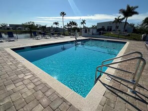 Outdoor pool - Cute, comfortable, beach getaway! (Fort Myers Beach)