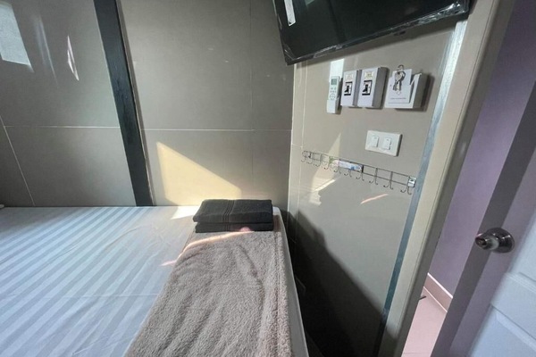 Basic Single Room | Spa