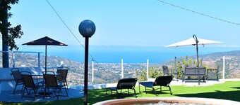 Villa with wonderful views: relaxation and comfort for families, couples and friends