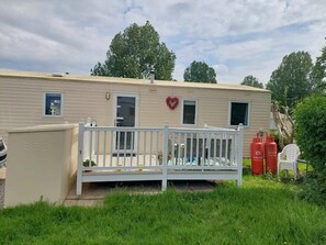 Exterior - Marton Mere Holiday Village - Holiday Accommodation 17751 (Blackpool)