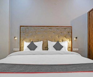 House - Collection O Banaras Junction (Varanasi)