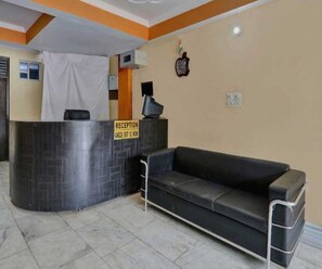 House | Reception - Collection O Banaras Junction (Varanasi)