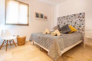 Apartamento | 3 dormitorios y tabla de planchar con plancha