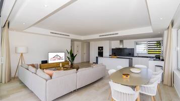 Apartment | Living room