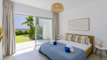 Apartment | 3 bedrooms, iron/ironing board