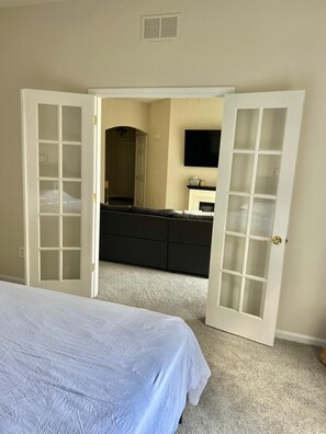 Silitysrauta/-lauta, vuodevaatteet