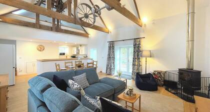 Outstanding Converted Mill in Beautiful Location - Pass the Keys