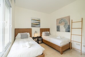 Apartment - Charming 2-bedroom Lagoon Apartment (Casares)