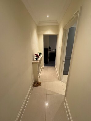 Interior - Hyde Park cozy hidden gem (London)
