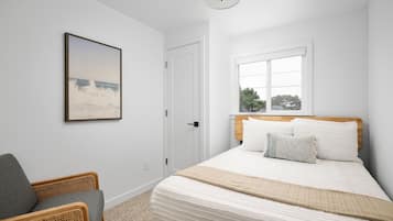 2 quartos, escrivaninha, Wi-Fi de cortesia, roupa de cama