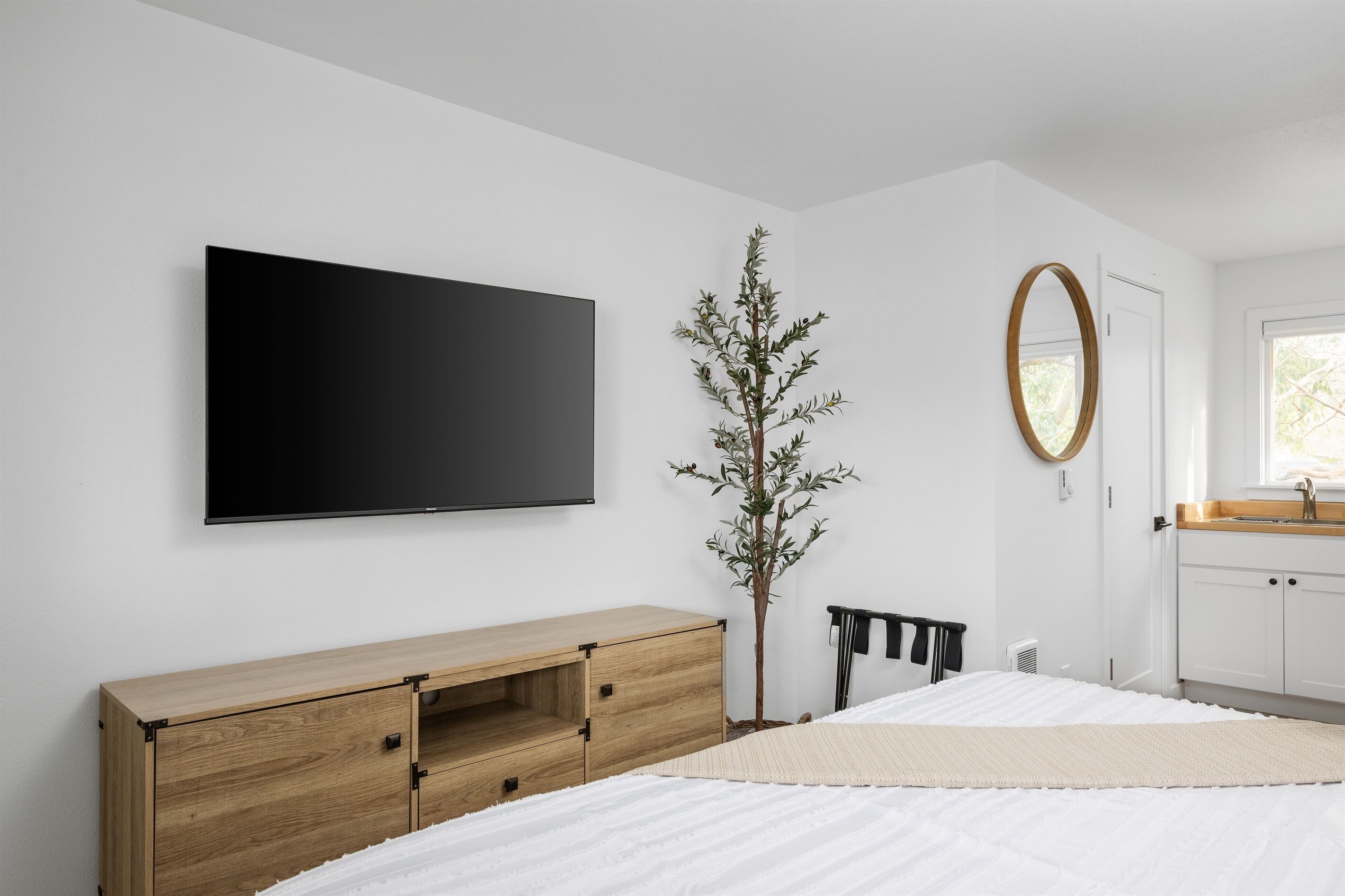 Skrivbord, gratis wi-fi och sängkläder